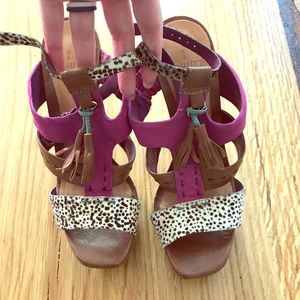 Leather heels Schutz